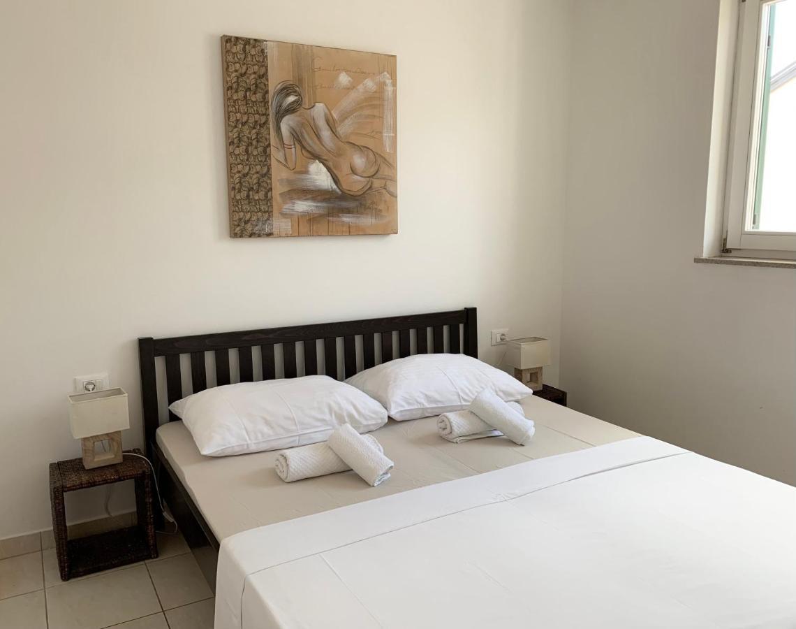 Apartments Happy Stay Center Baska Zewnętrze zdjęcie