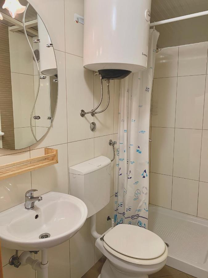 Apartments Happy Stay Center Baska Zewnętrze zdjęcie