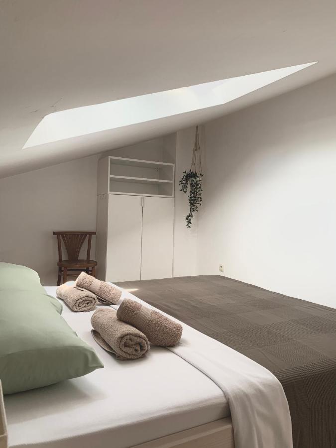 Apartments Happy Stay Center Baska Zewnętrze zdjęcie